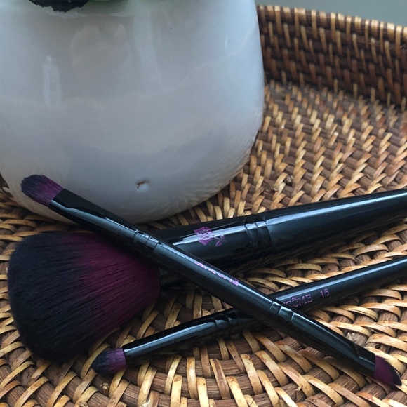 LANCÔME deluxe makeup brushes - Picture 6 of 7